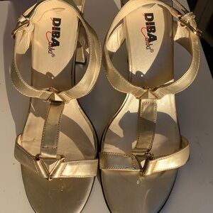 Diba strap around ankle heels​